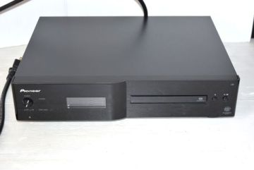 M　通電確認済　Pioneer パイオニア PD-D6MK2　CDプレーヤー CDデッキ