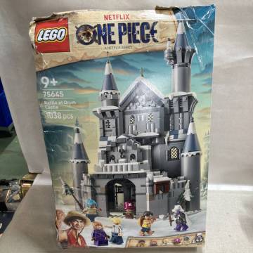 未組立品・現状品　レゴ(LEGO) ワンピース ドラム城の戦い 75645 おもちゃ 男の子 女の子・5702018067376(2206670)