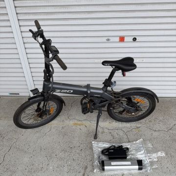 ＊ HIMO Z20 折り畳み式電動アシスト自転車 電動自転車 アウトドア レジャー サイクリング 空気無 バッテリー有 充電コード有 譲渡書有