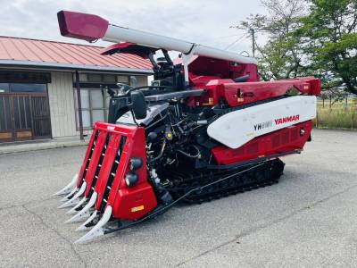 ヤンマー6条刈 コンバイン YH6101。 123時間 101馬力