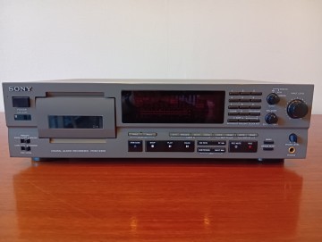 ☆ジャンク☆ SONY デジタルオーディオレコーダー PCM-2300 DATデッキ