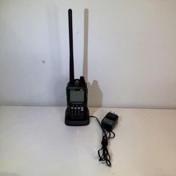 株式会社エーオーアール（AOR） デジタルモード対応 広帯域ハンディ受信機 AR-DV10【極美品】
