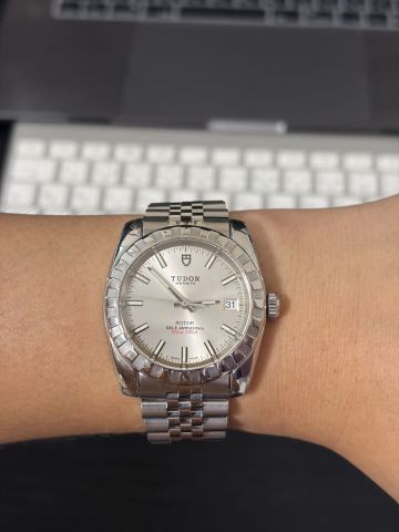 Tudor 21010 自動巻き 腕時計 ROLEX会社 ロレックス