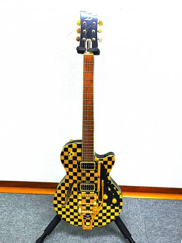 Duesenberg DSR-SR StarPlayer TV 「市松」椎名林檎モデル　Gold/Black　中古　状態は良い