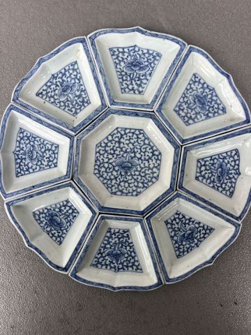 【時代物】染付 花唐草文 九子組皿 9点揃い 青花 盛皿 菓子器 古美術