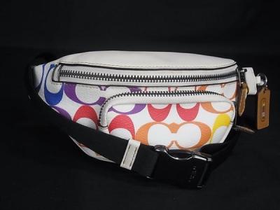 1円 ■極美品■ COACH コーチ CJ682 シグネチャー レザー&times;PVC ウエストポーチ ボディバッグ アイボリー系&times;マルチカラー HB6027