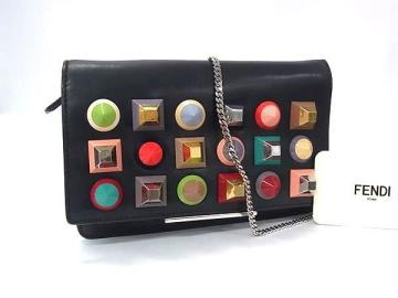 1円 FENDI フェンディ レインボースタッズ レザー チェーン ショルダーウォレット ショルダーバッグ ブラック系&times;マルチカラー GC3446