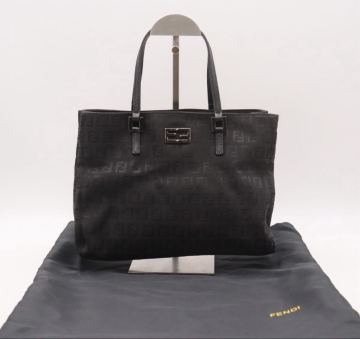 フェンディ FENDI ズッキーノ柄 ナイロンキャンバス&times;レザー ハンドバッグ ブラック