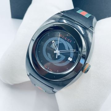 S-20048 GUCCI/グッチ SYNC シンク YA137103A レッド クォーツ メンズ 腕時計 2022年購入品 箱・国内保証書付