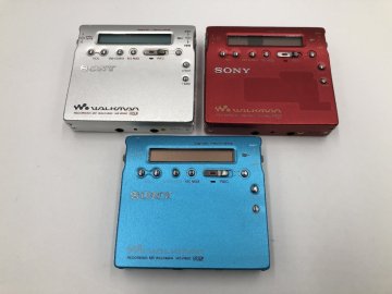 ♪▲【SONY ソニー】WALKMAN ポータブルMDプレーヤー 3点セット MZ-R900 まとめ売り 0910 10