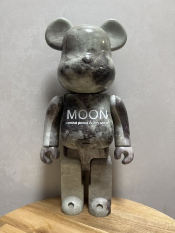 MOON BE@RBRICK 400%