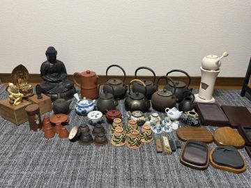 鉄瓶 まとめ売り 45点 急須 仏像 茶器 陶器 鉄瓶 湯呑 和食器 常滑焼 茶道具 茶碗 硯 書道具 時代物 骨董 古美術 古道具 煎茶器 