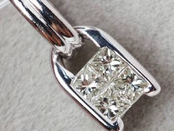 【10833D】Pt900 天然ダイヤモンド 0.50ct/2.37g ペンダントトップ