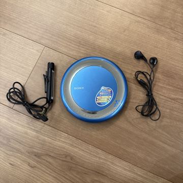 完動美品！希少色！SONY D-EJ700 ブルー CDウォークマン純正リモコン ータブルCDプレーヤー CDウォークマン WALKMAN ウォークマン ソニー