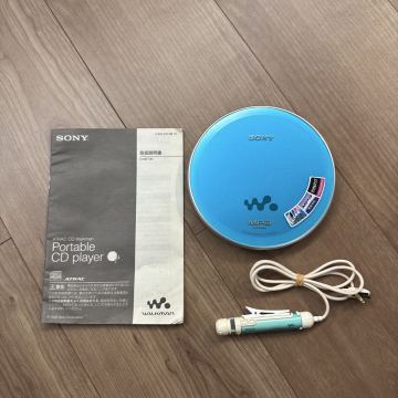 完動美品！SONY D-NE730 ブルー CDウォークマン 純正リモコン 取扱説明書付 SONY WALKMAN ポータブルCDプレーヤーブルー ソニー