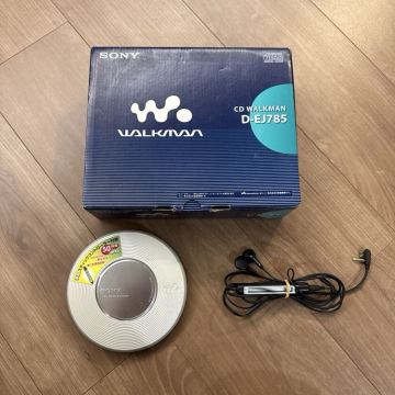 美品！SONY D-EJ785 CDウォークマン 箱付 リモコン・イヤホン付 通電確認済みSONY D-EJ785 WALKMAN CDウォークマン ポータブルCDプレーヤー