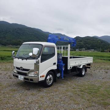 売切 4段 ラジコン付 クレーン車 日野 デュトロ エアループ 走行92000キロ台 AT(2ペダル) ICターボ 車検令和9年9月迄 動画有 福岡～