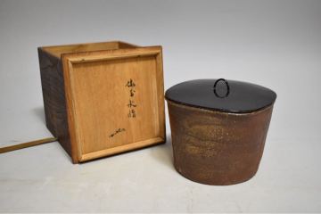 【英】A895 時代 古備前水指 箱書 日本美術 備前焼 茶道具 水器 水差 骨董品 美術品 古美術 時代品 ys