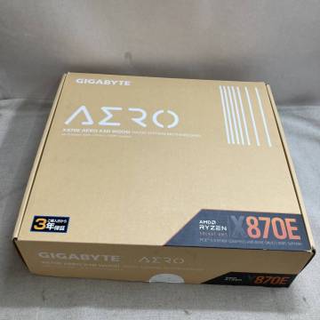 ジャンク品 GIGABYTE X870E AERO X3D WOOD ATXマザーボード/4719331878481(2207456)