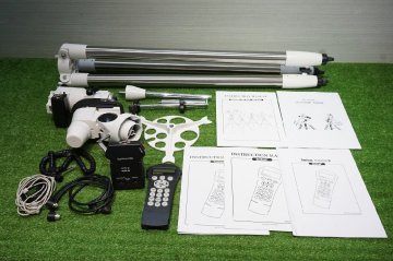 [SK][J619351214] Sky-Watcher スカイウォッチャー EQ5 赤道儀 三脚セット 天体望遠鏡 SynScanコントローラー、MANUAL等付き