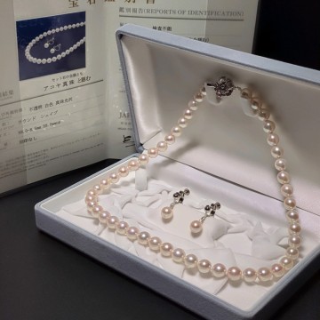 【8.0-8.5mm】アコヤ真珠 46cm 鑑別書 ケース付 ホワイト ネックレス イヤリング 大珠 本真珠 アクセサリー SILVER pearl あこや パール
