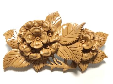 アンティーク 本柘植 14.9g 大ぶり 紫陽花 ブローチ【検/あじさい/アジサイ/黄楊/つげ/ツゲ】