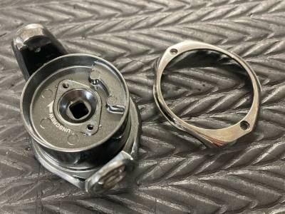 [中古] シマノ 07 ステラ C3000S (020857) [51][60] 回転軸＆カバー セット 検)廃盤レアパーツ オールドモノ