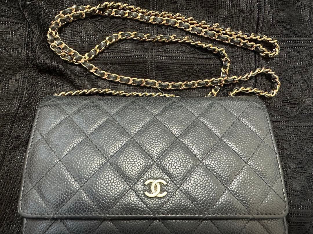 CHANEL マトラッセ キャビアスキン チェーンウォレット ブラック