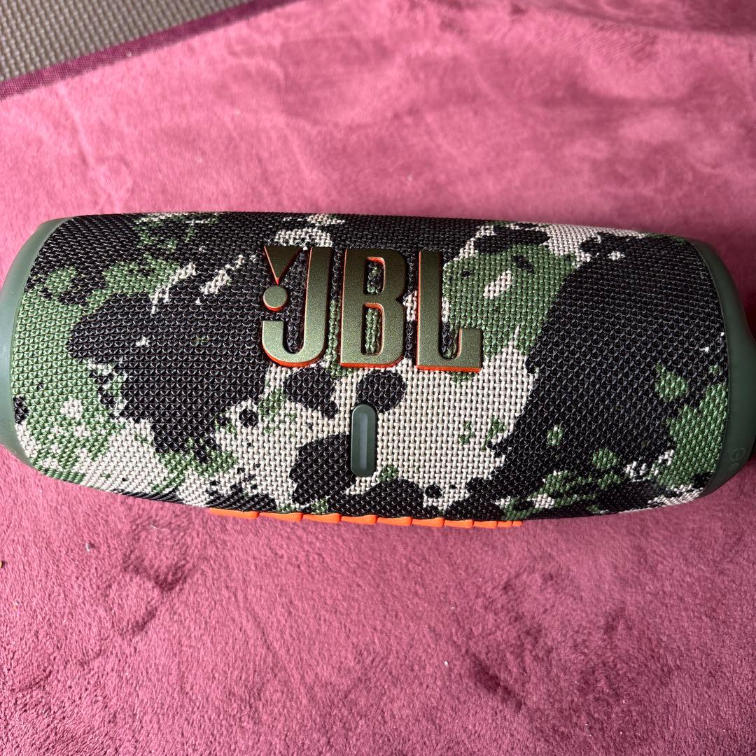 JBL charge 5 ワイヤレススピーカー 迷彩デザイン