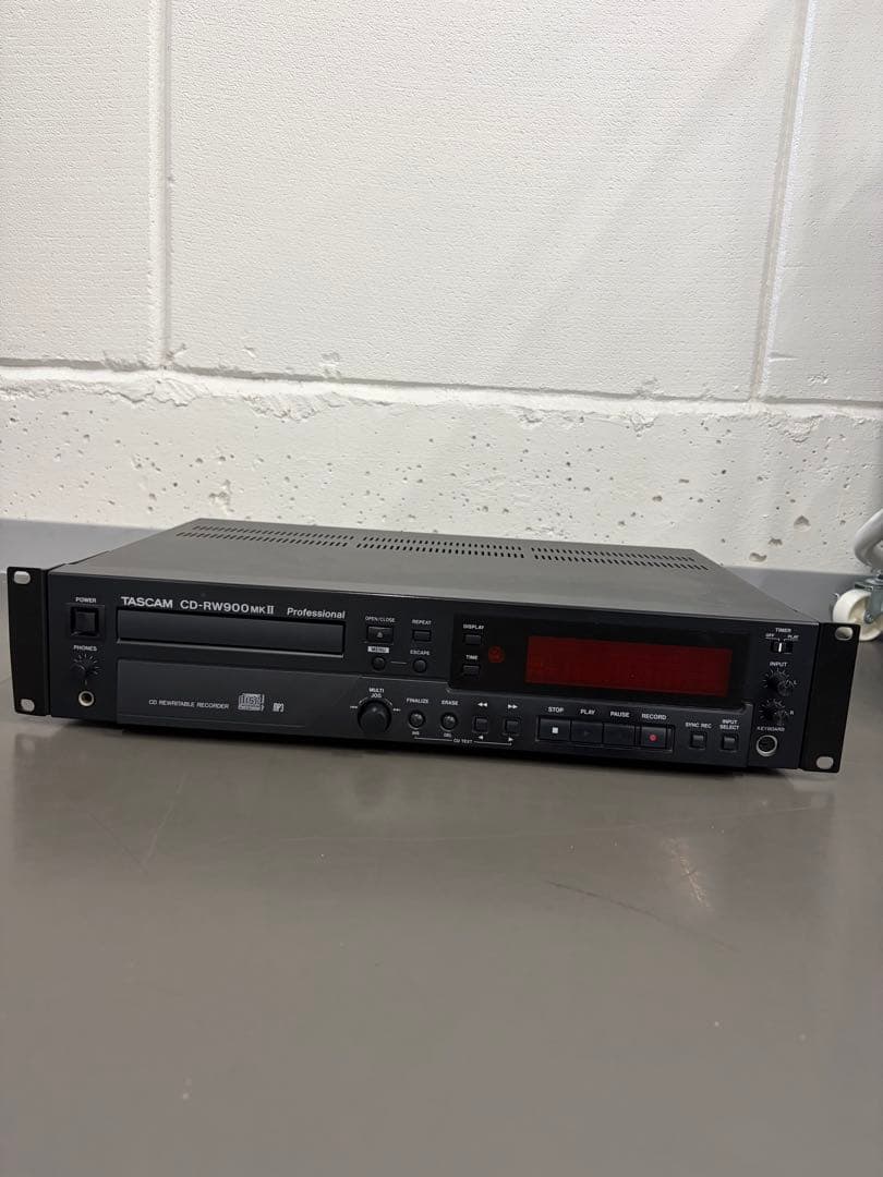 TASCAM CD-RW900Mk II CDレコーダー