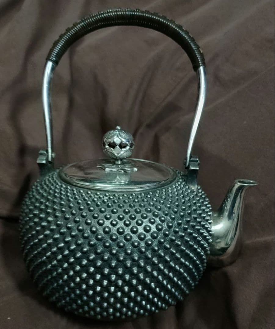 煎茶道具骨董　純銀 茶器　 茶道具 銀瓶 急須 レア物。