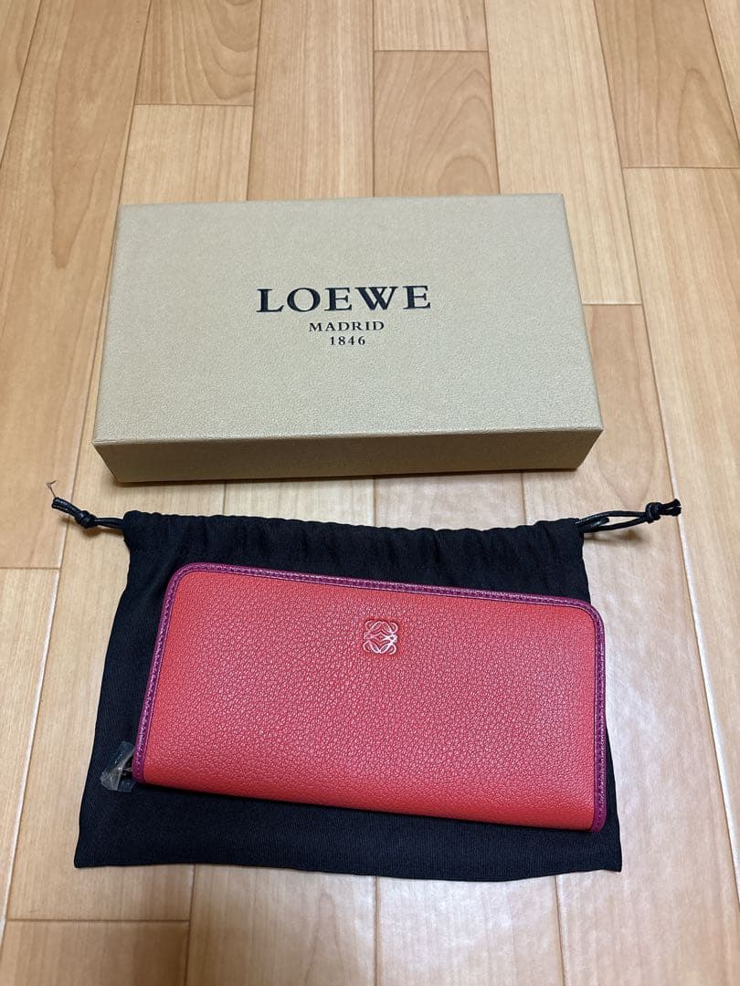 LOEWE ロエベ　長財布