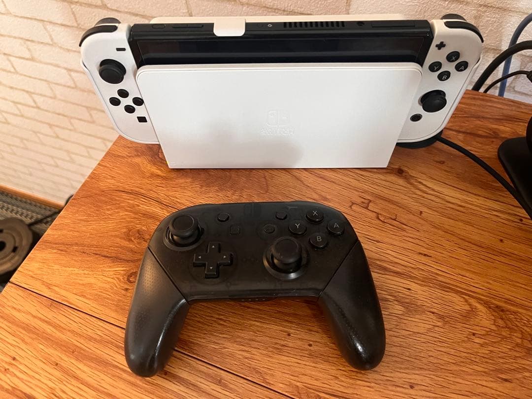 ニンテンドースイッチ 有機EL本体 NEO GRIPとProコン付