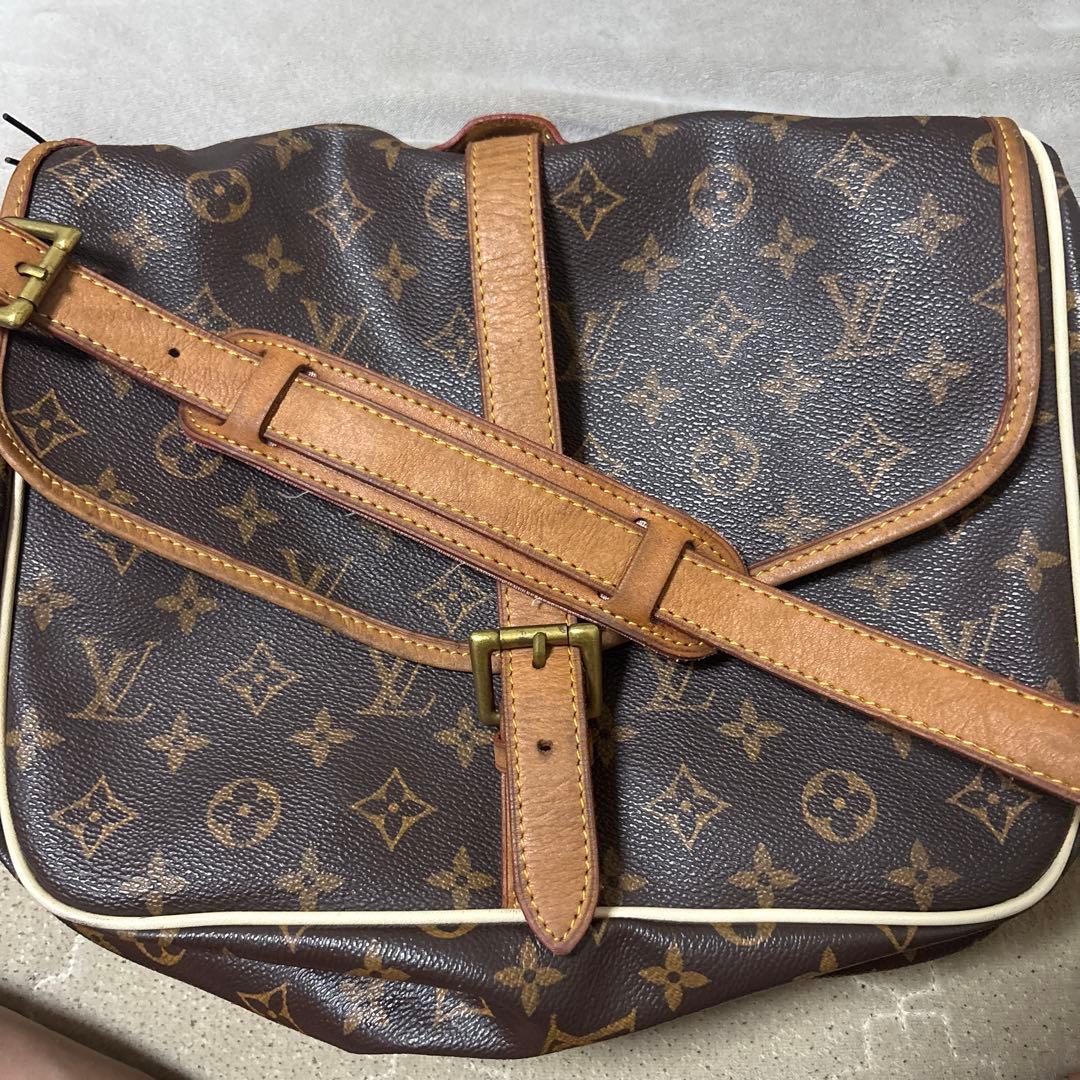Louis Vuitton モノグラム ボディバッグ
