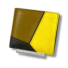 ロエベ　LOEWE バイフォールド　コインウォレット　パズル　二つ折り財布　アナグラムロゴ　レザー　コンパクトウォレット