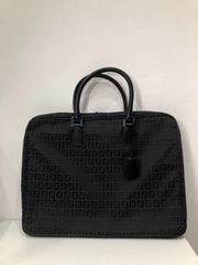 FENDI　フェンディ　ズッカ　ビジネスバック